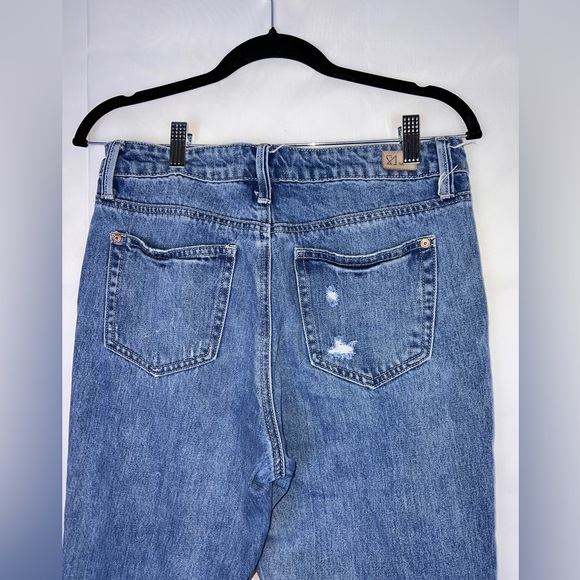 Distressed SPECIAL A Women light Wash Jeans 7 - Picture 4 of 7